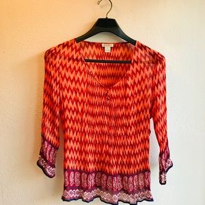 Adorable Lucky Brand shirt